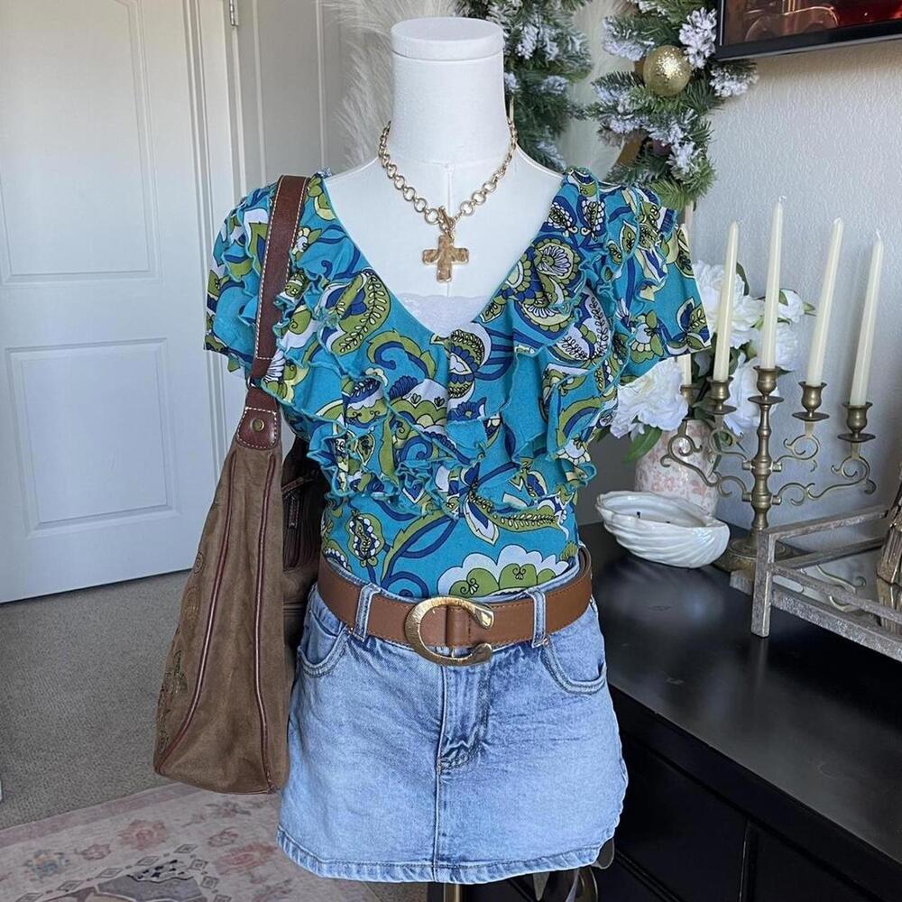 Y2K Ruffle Blouse